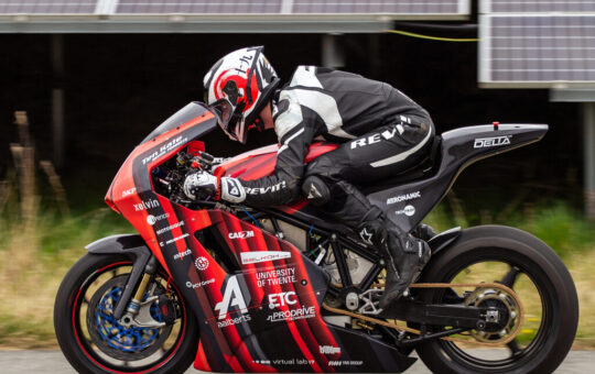 Electrical Superbike Twente reveals two model new racing bikes | thepack.information